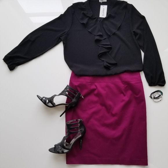 Michel Desjardins skirt - Picture 4 of 11